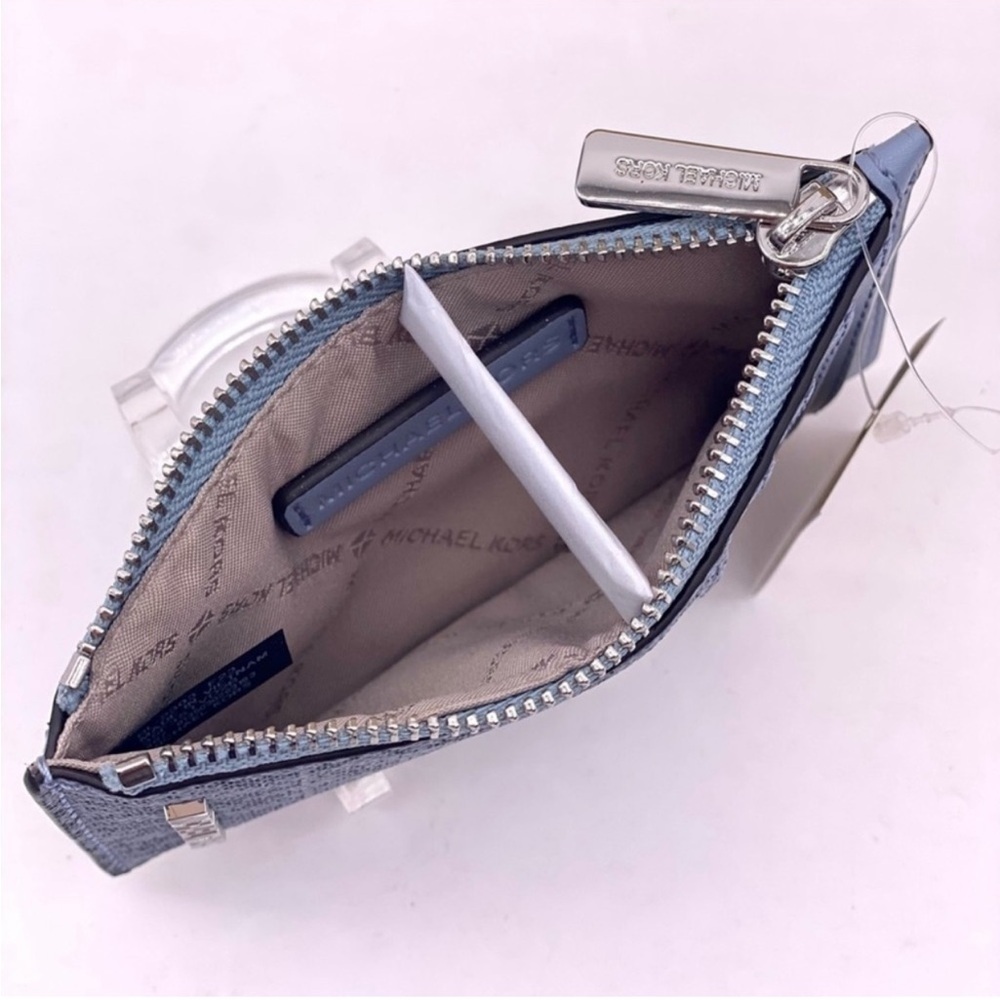 Michael Kors Medium Top Zip Card Case Wallet Coin Pouch pale Blue - Picture 7 of 14
